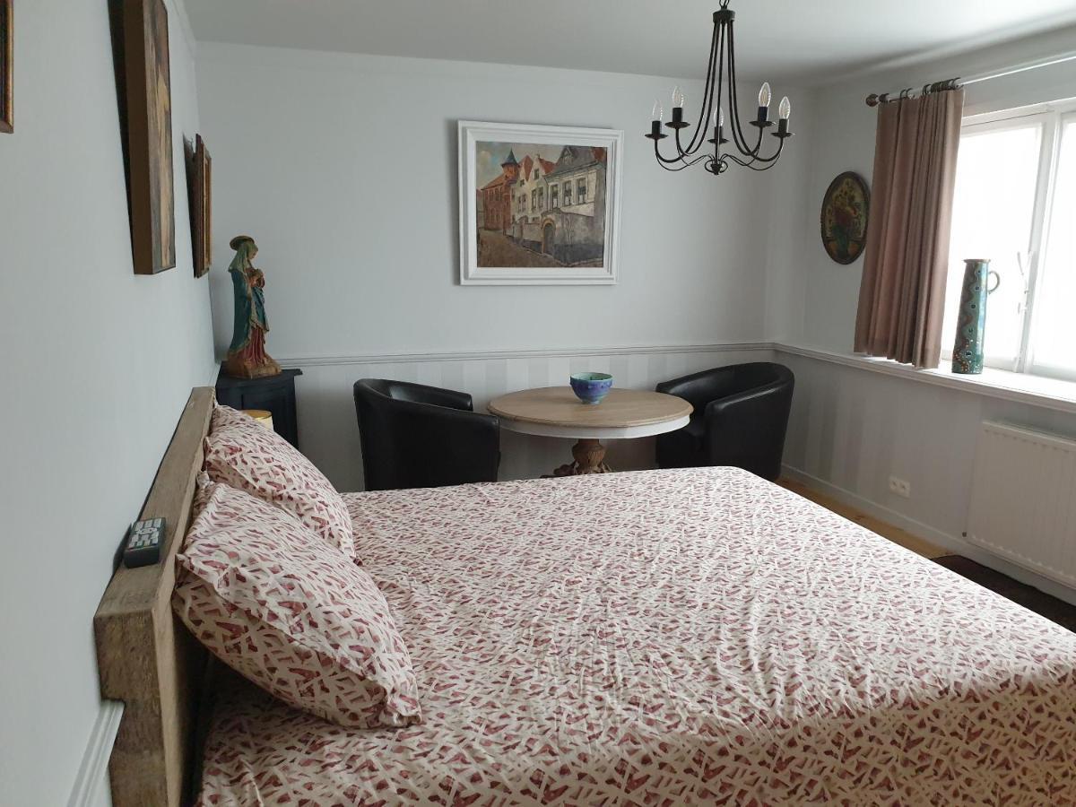 HarelbekeDen Hoge Doorn住宿加早餐旅馆 外观 照片